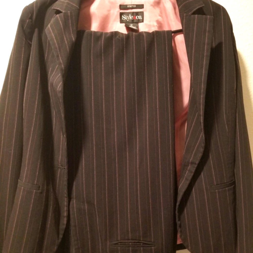 Style & Co. Pants Suit